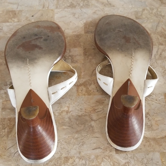 SALE! Liz Claiborne Turquoise Kitten Heels - Picture 7 of 7